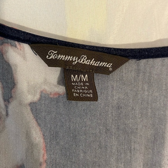 Dresses & Skirts - Navy blue maxi floral dress. Size medium. Tommy bahama brand.